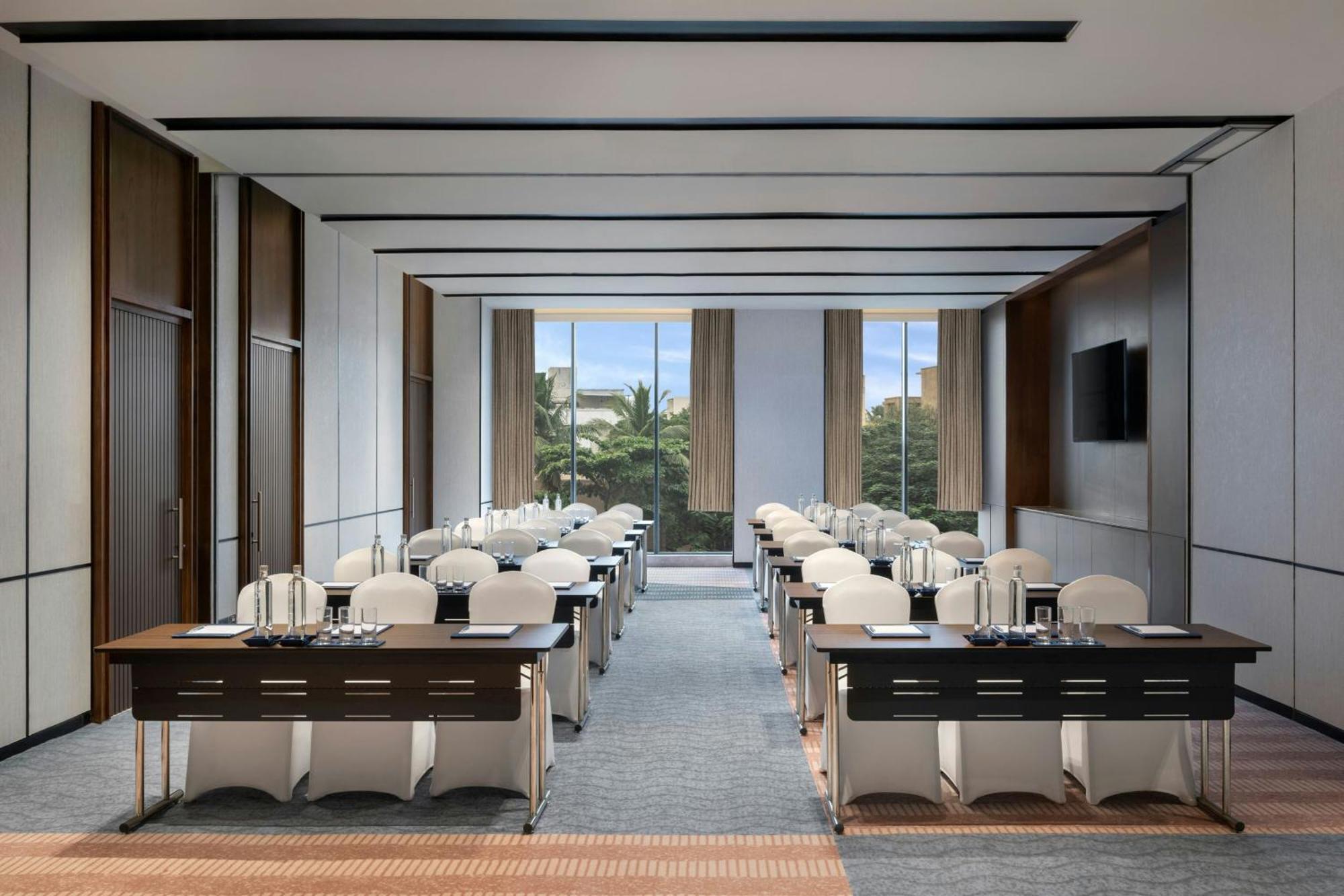 Four Points By Sheraton Chennai, Velachery Экстерьер фото